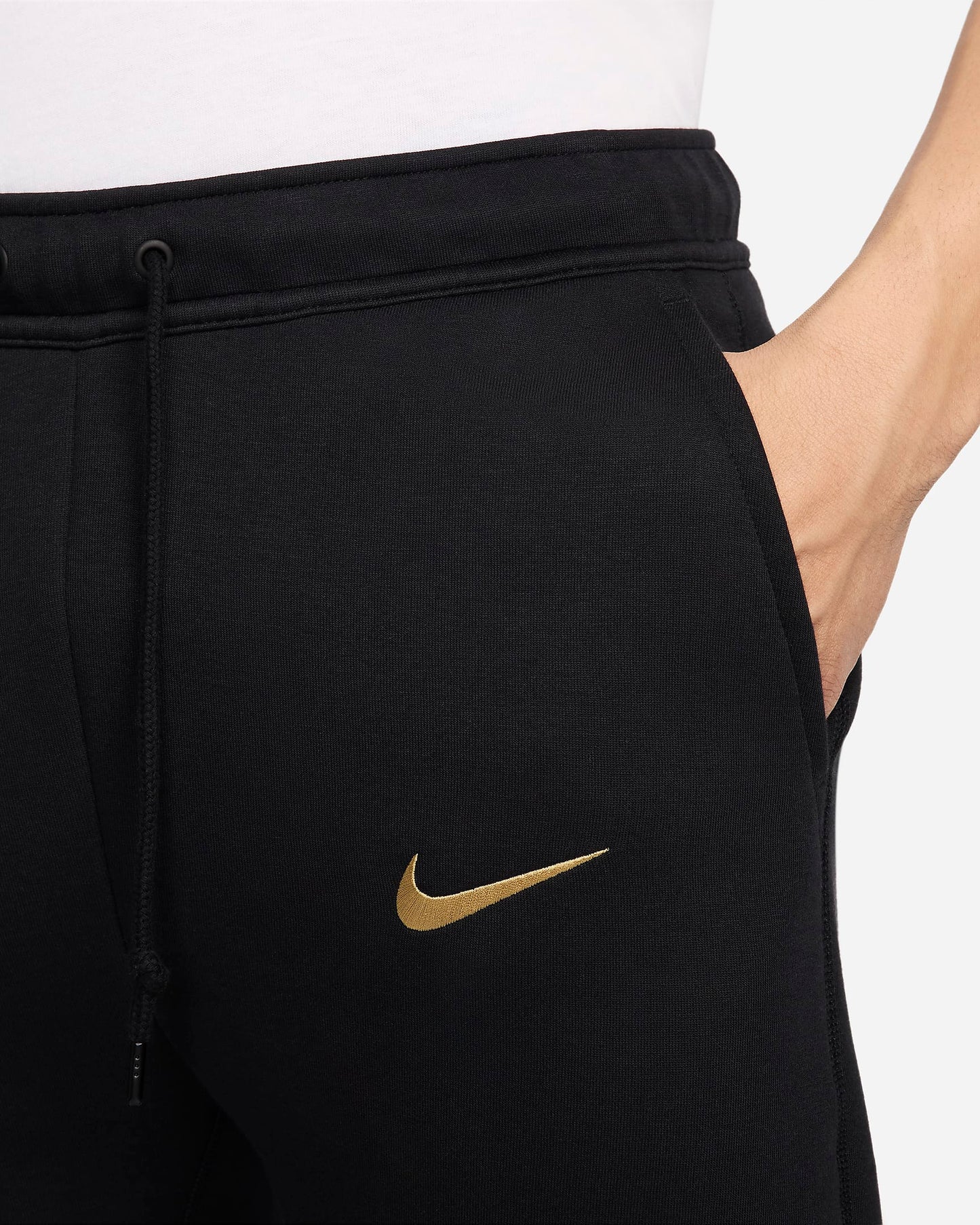 TUTA NIKE FC Barcelona Tech COMPLETA