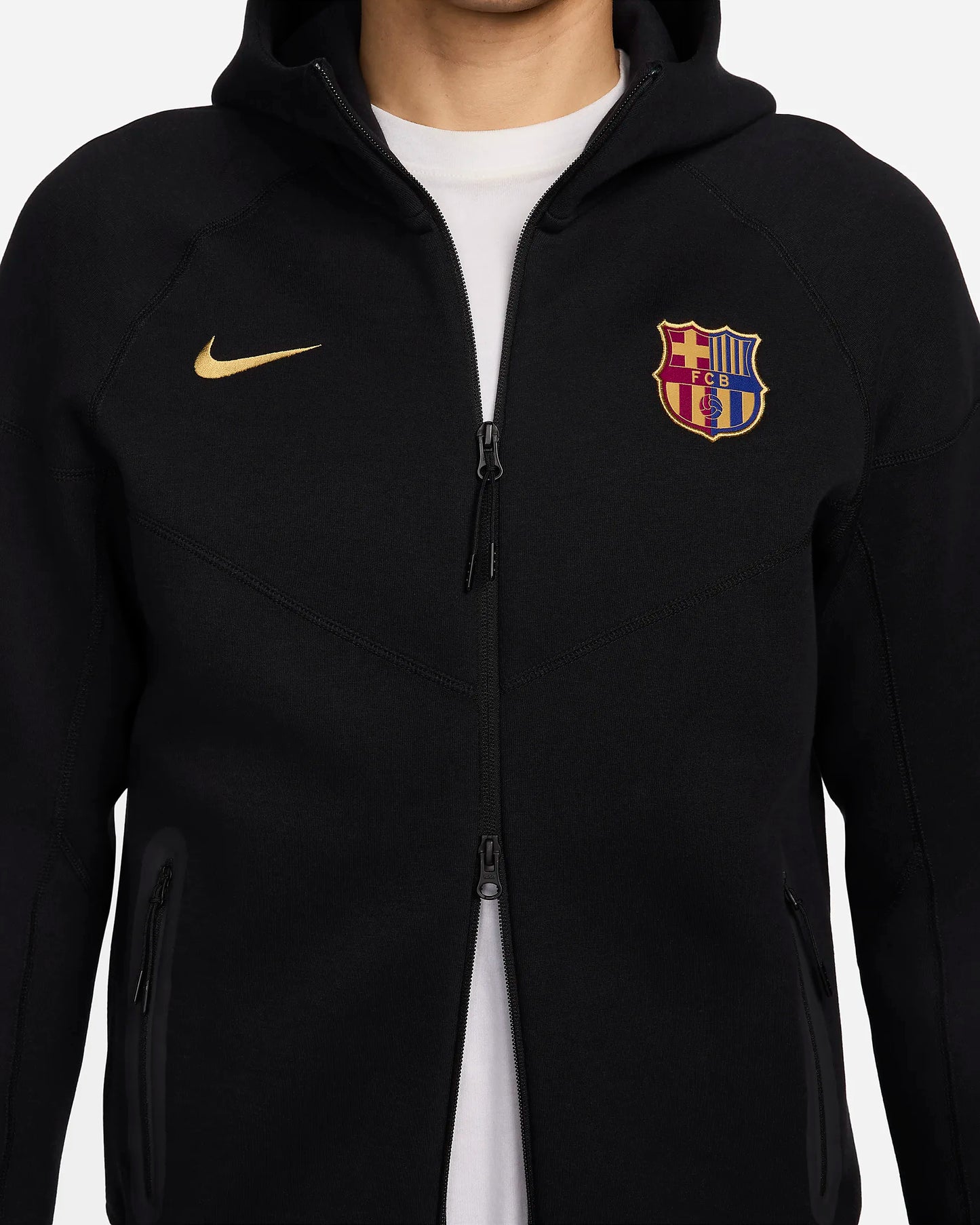 TUTA NIKE FC Barcelona Tech COMPLETA
