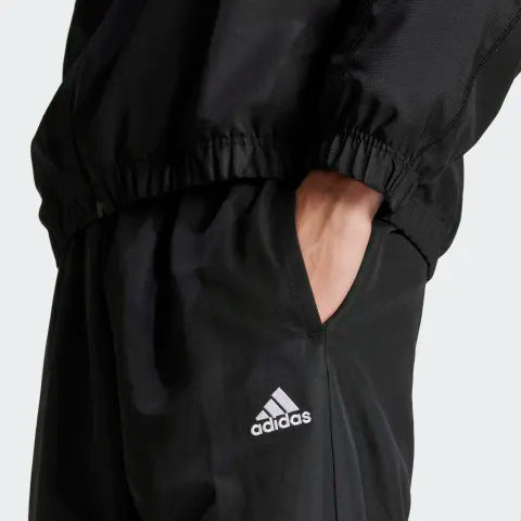 TUTA ADIDAS LOGO