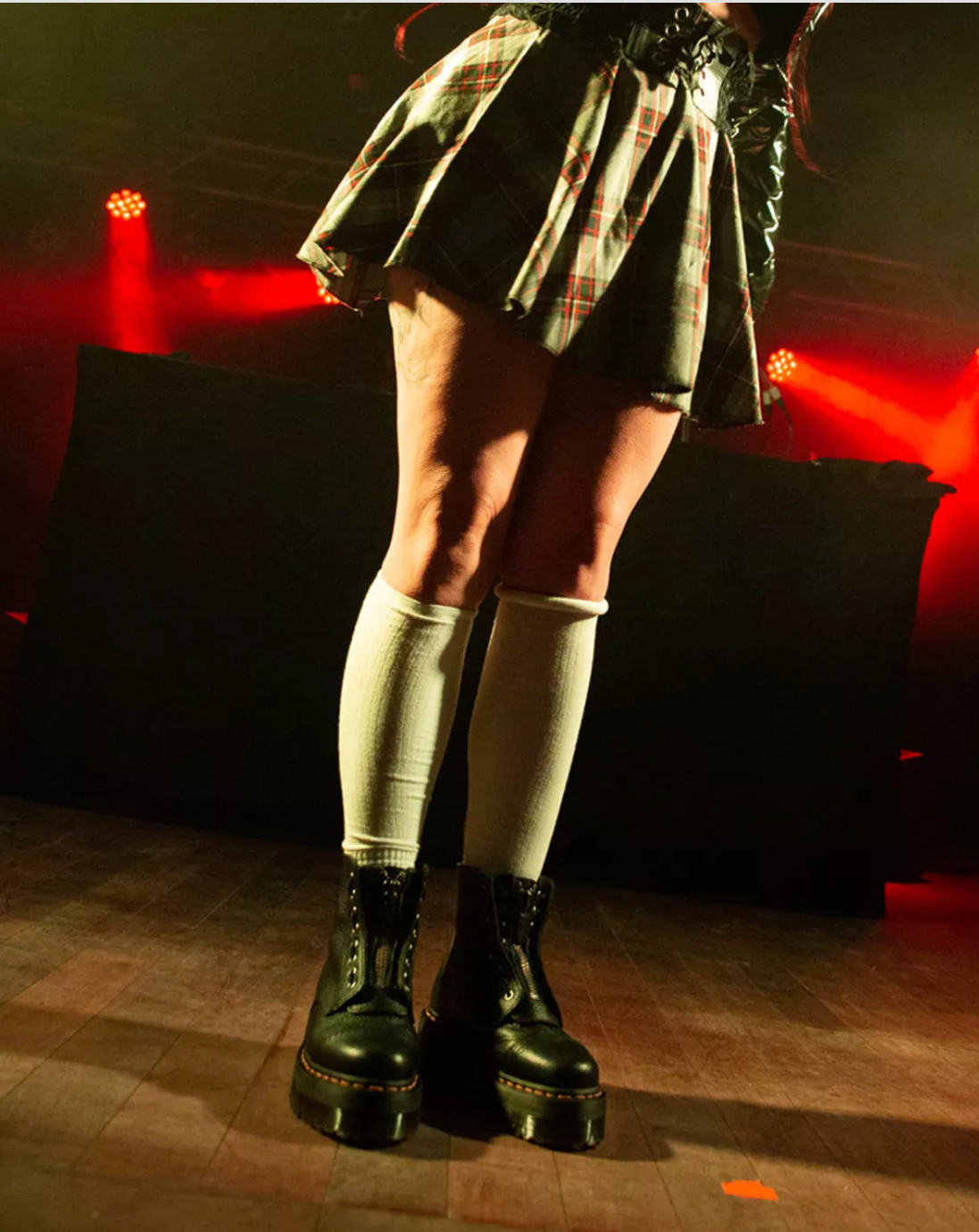 Dr.MARTENS Stivali platform in nappa lavorata Sinclair
