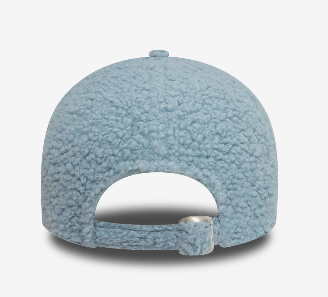 NEW ERA CAPPELLO TEDDY WMNS BORG 9FORTY NE OSFM