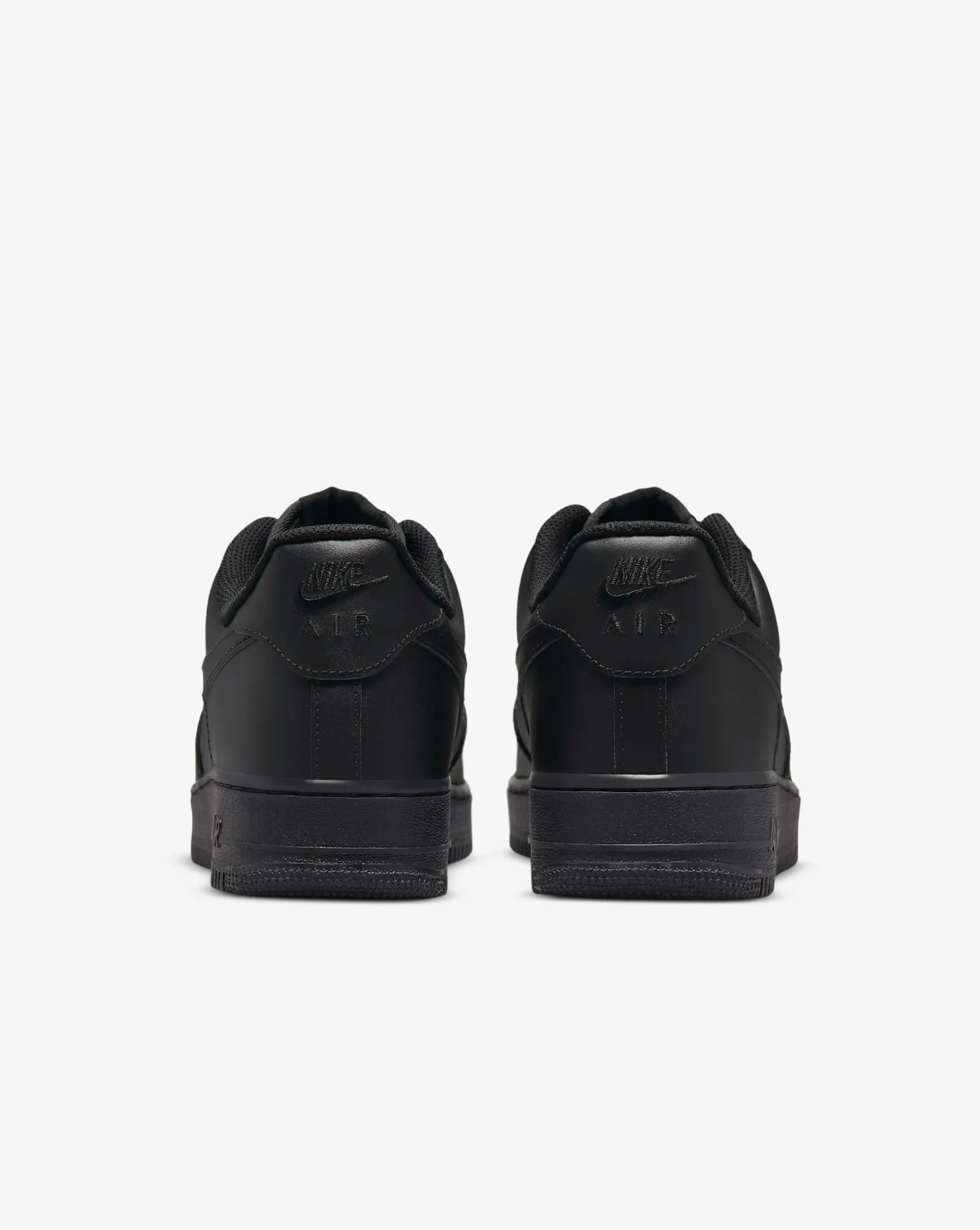 NIKE AIR FORCE 1 '07