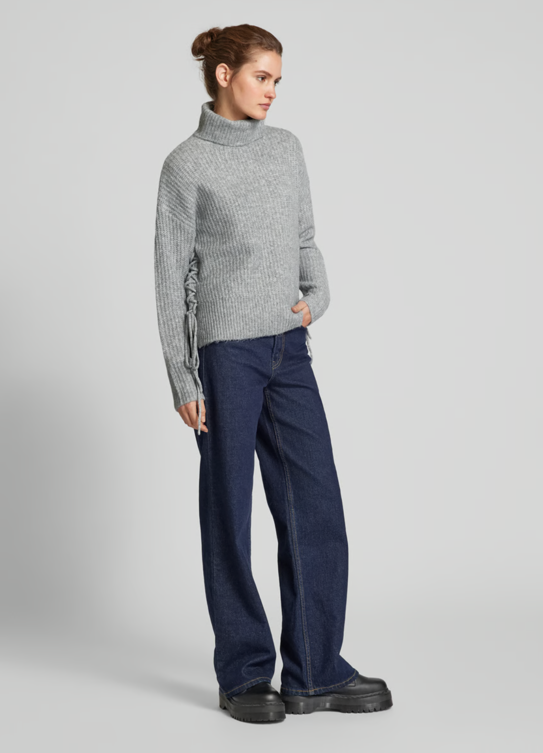 MAGLIONE PIECES