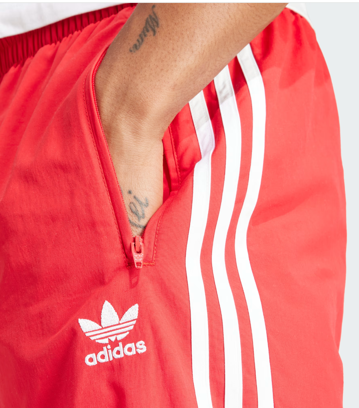 ADIDAS ORIGINAL ADICOLOR WOVEN