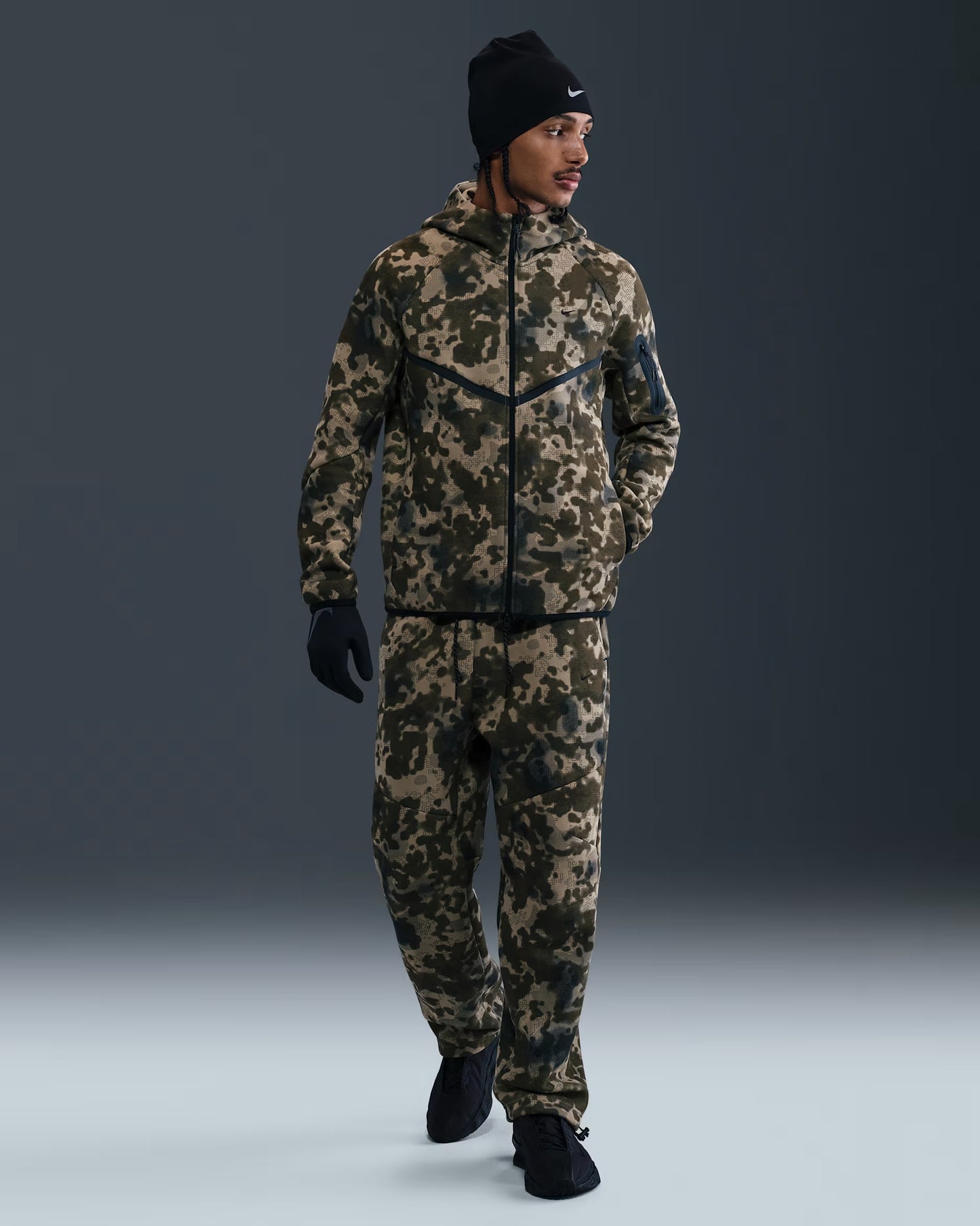 TUTA NIKE TECH MIMETICA ‘06