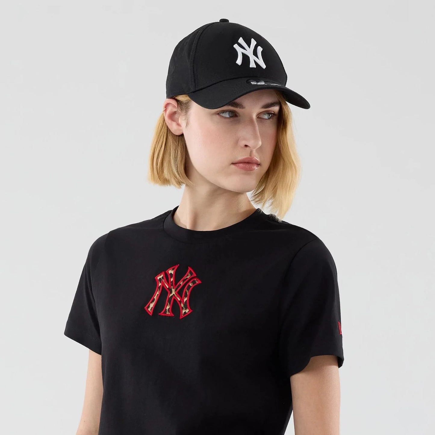COORDINATO NEW ERA DONNA 2026
