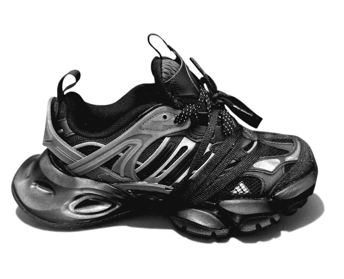 ADIDAS XLG RUNNER DELUXE