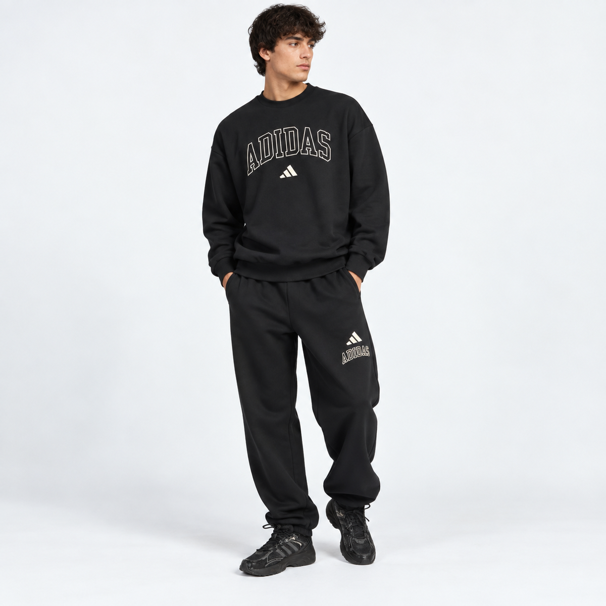 TUTA ADIDAS SEASONAL ESSENTIALS COLLEGIATE
