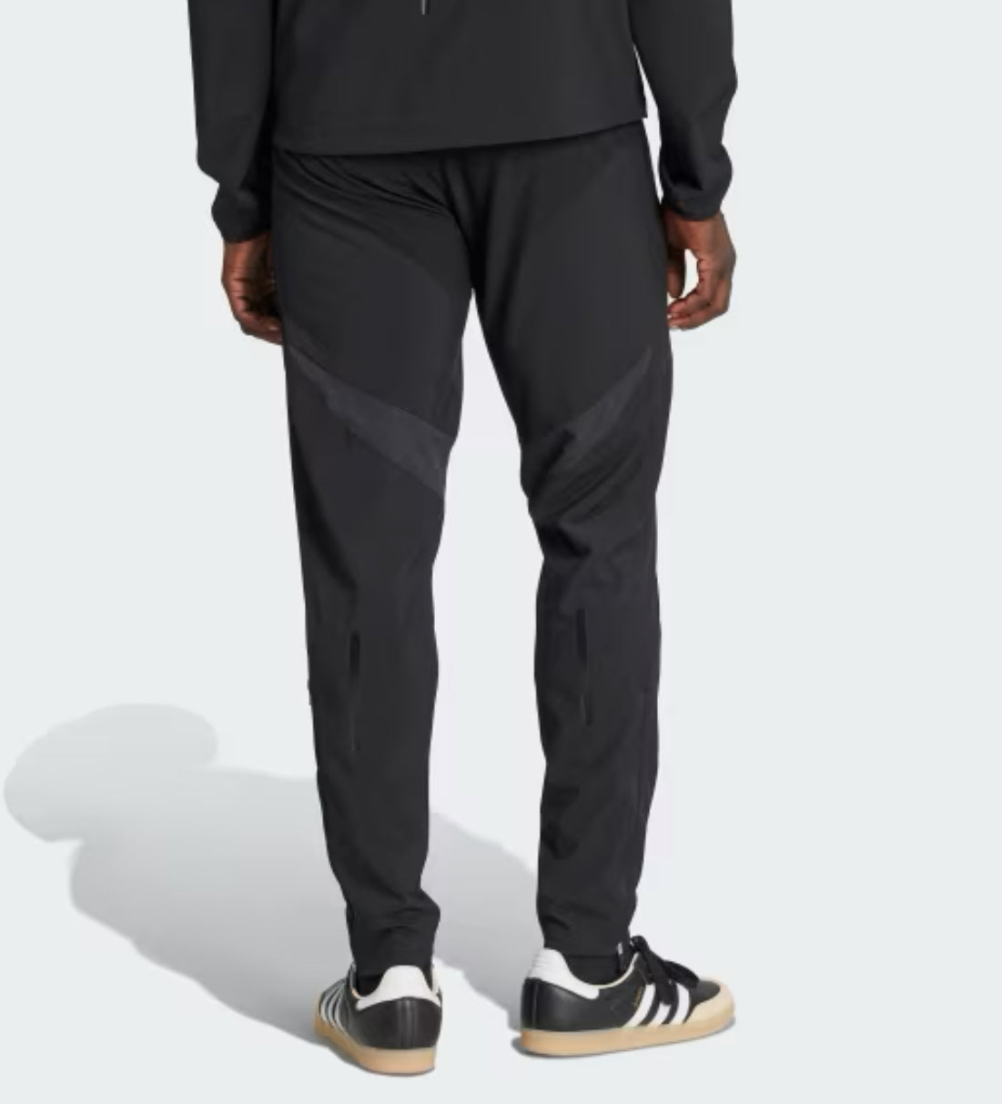 TUTA ADIDAS REAL MADRID FANSWEAR 2025-2026