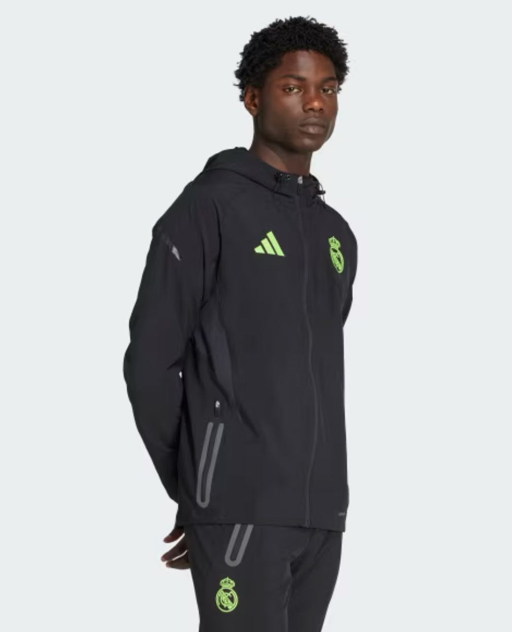 TUTA ADIDAS REAL MADRID FANSWEAR 2025-2026