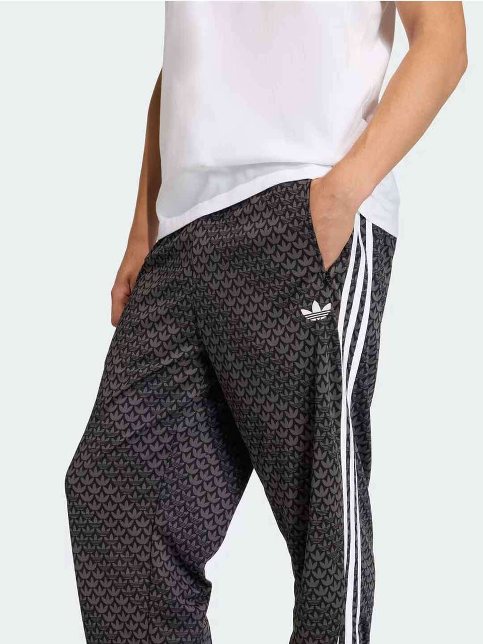 TUTA ADIDAS ORIGINALS FIREBORD MONOGRAM BLACK UNISEX