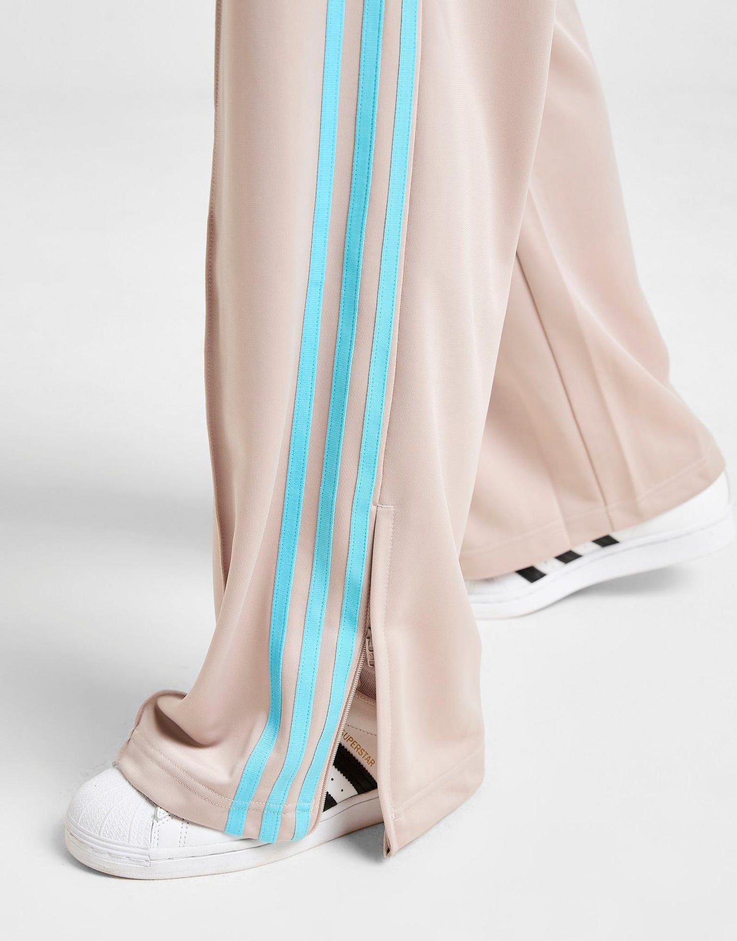 TUTA ADIDAS ORIGINALS ADICOLOR