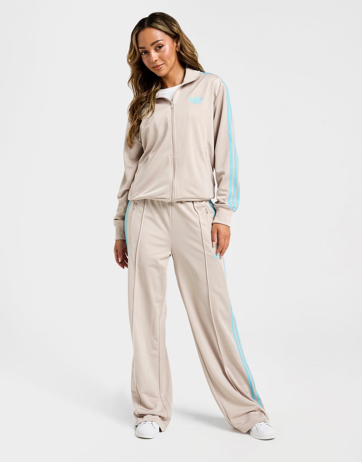 TUTA ADIDAS ORIGINALS ADICOLOR