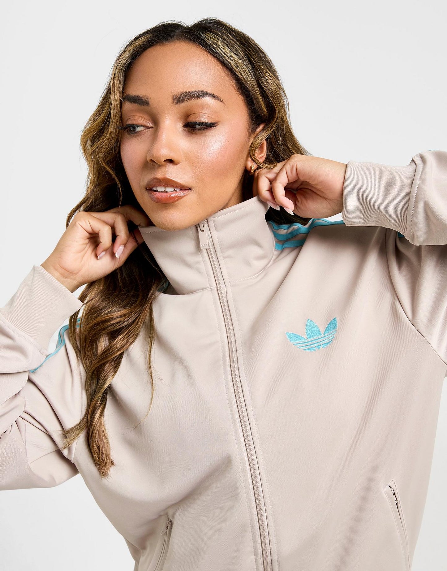 TUTA ADIDAS ORIGINALS ADICOLOR