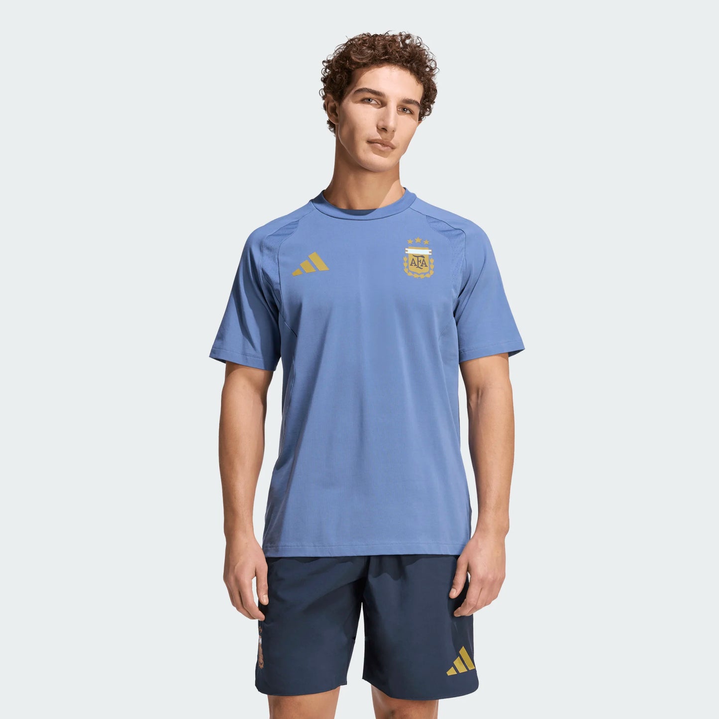 COORDINATO ADIDAS ARGENTINA TRIO TRAVEL 2026