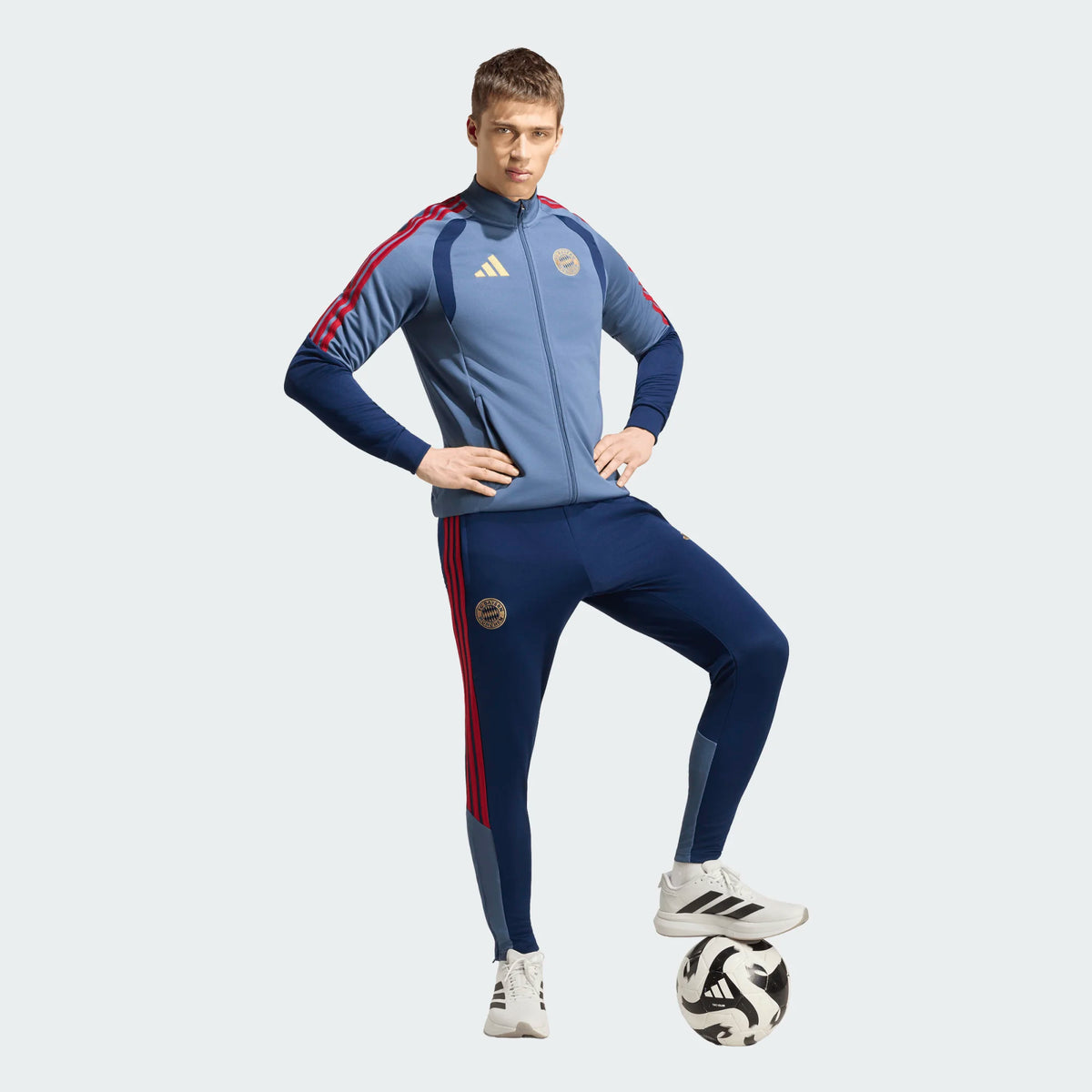 TUTA ADIDAS FC BAYERN MONACO 26/27