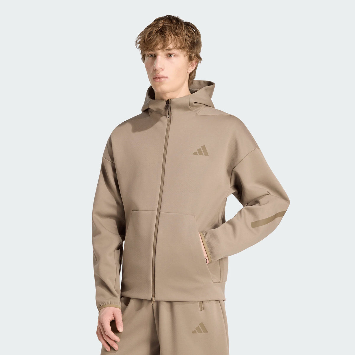 TUTA ADIDAS Z.N.E