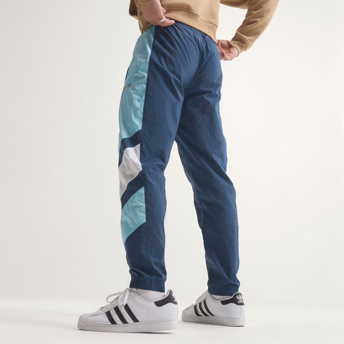 TUTA ADIDAS ORIGINALS ARGENTINA EQT
