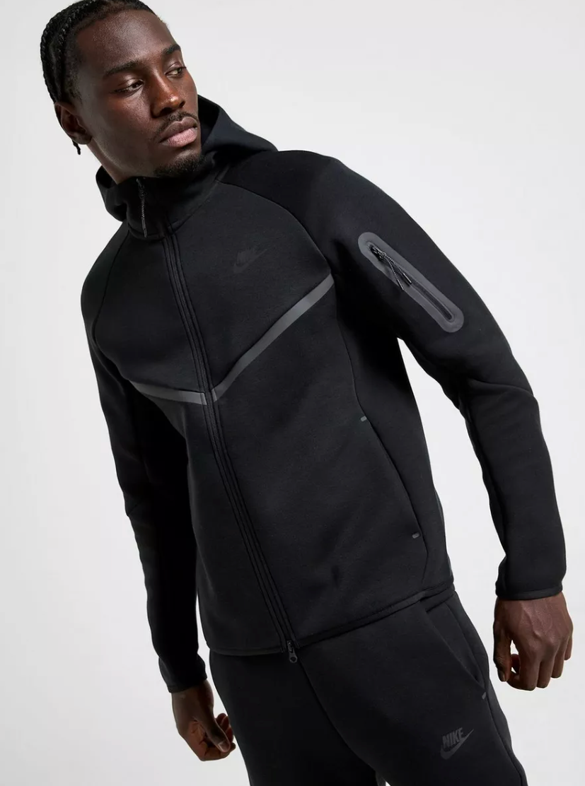 TUTA NIKE TECH FLEECE