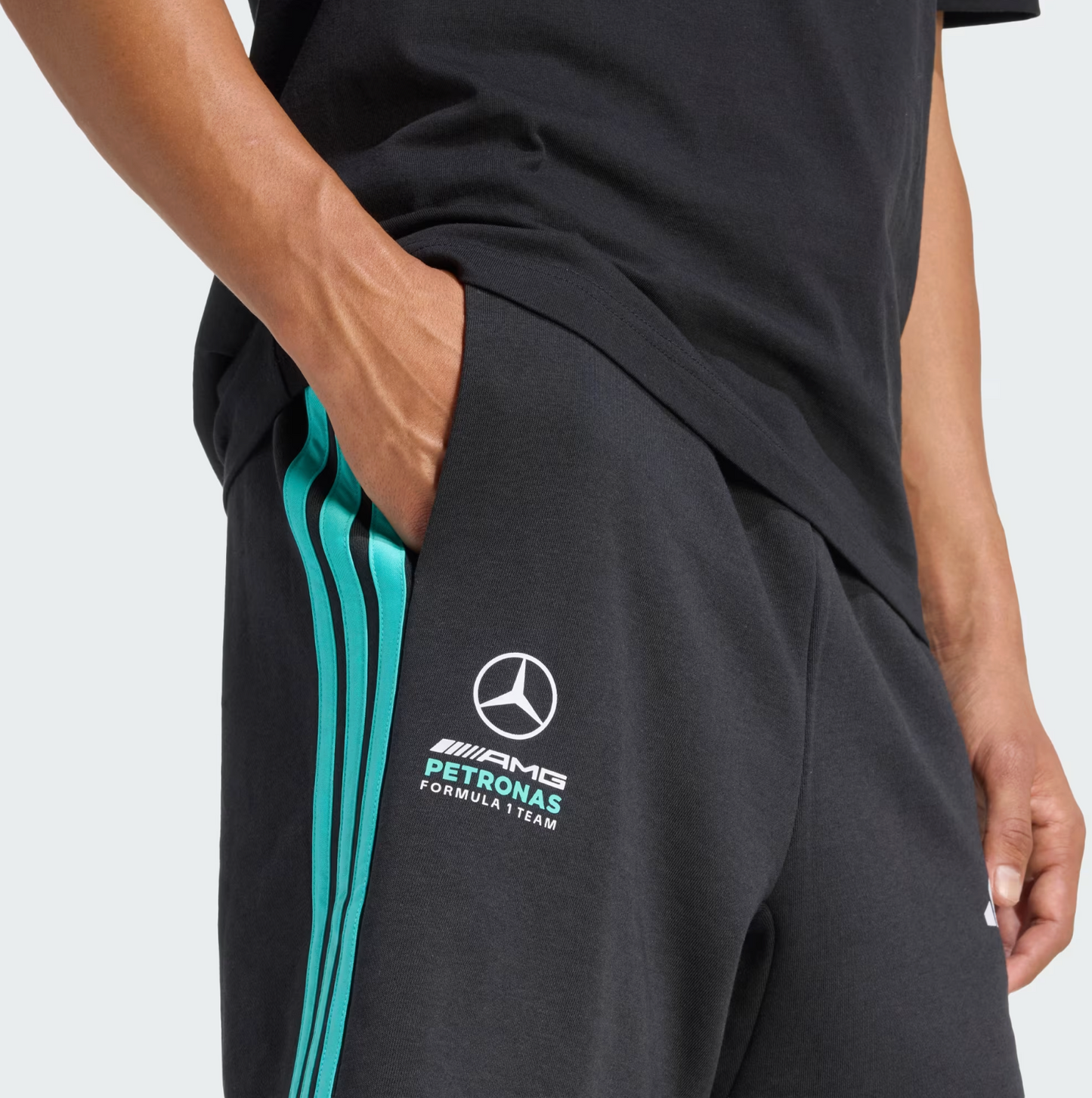 COORDINATO ADIDAS MERCEDES - AMG PETRONAS FORMULA 1 TEAM DNA 2026