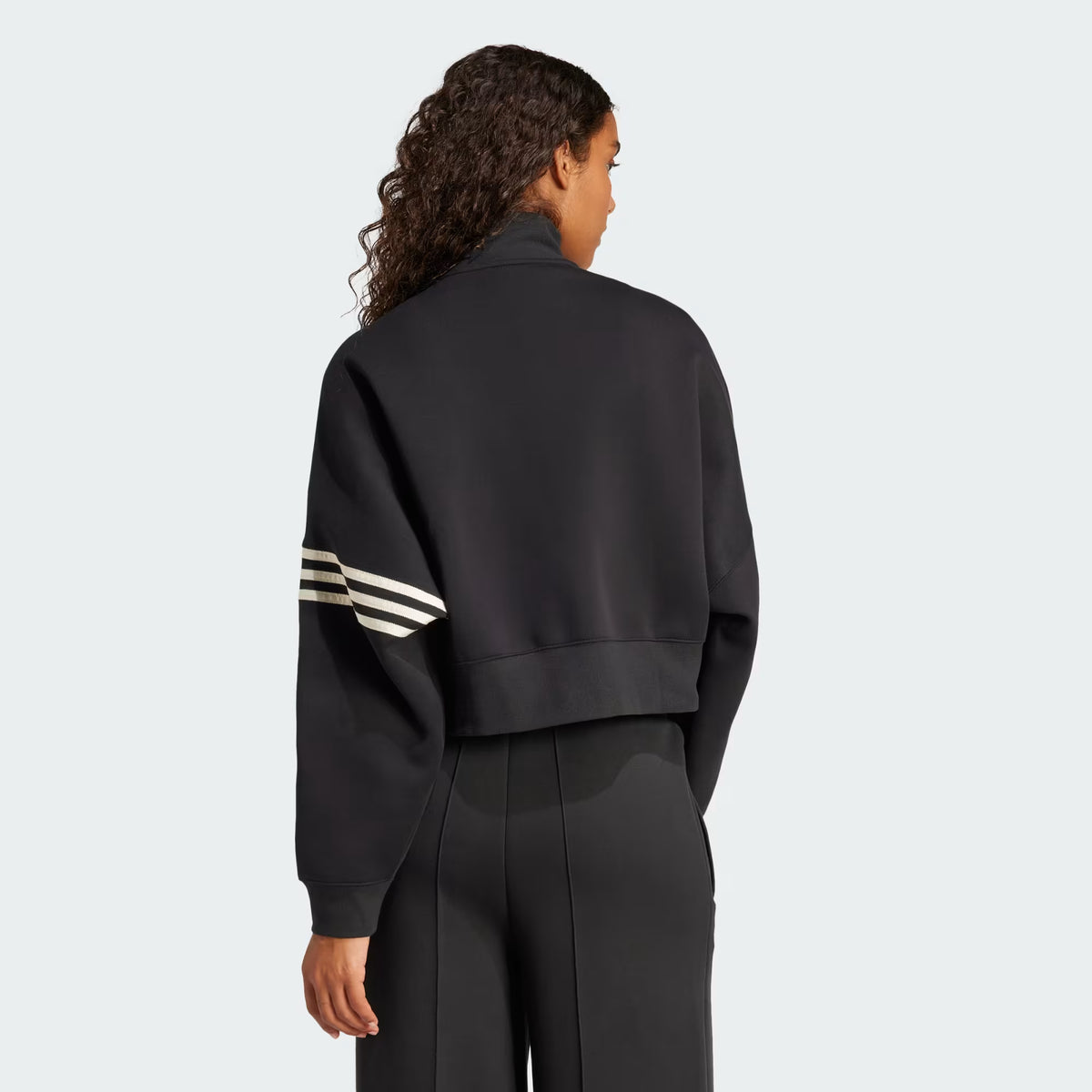 TUTA ADIDAS ORIGINALS NEUCLASSICS