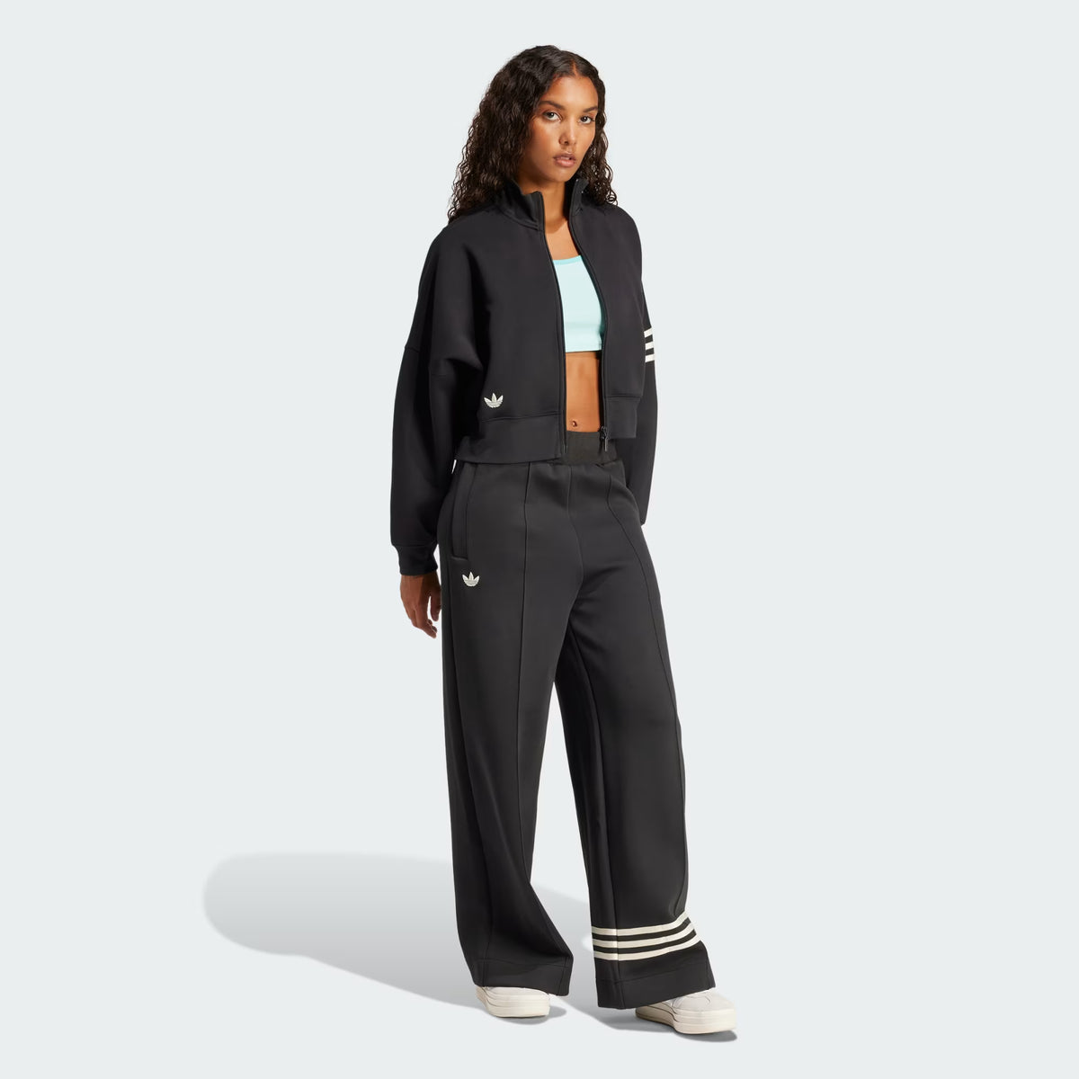 TUTA ADIDAS ORIGINALS NEUCLASSICS