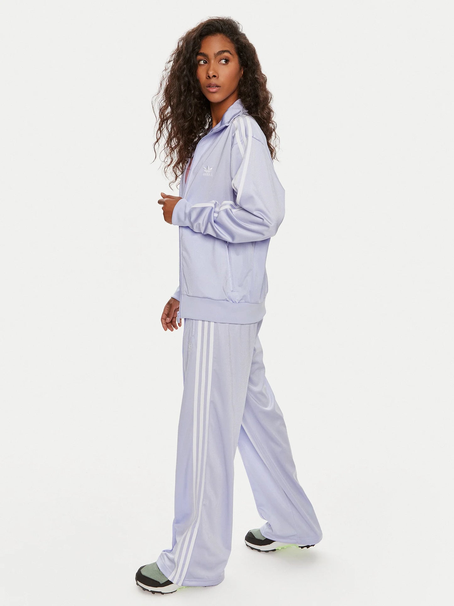 TUTA ADIDAS ORIGINALS ADICOLOR CLASSIC