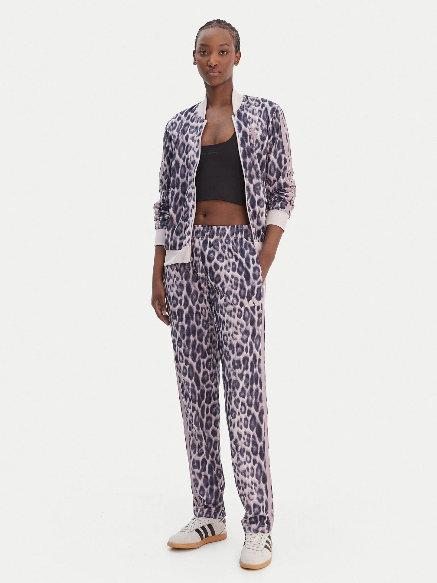 TUTA ADIDAS ESSENTIAL LEOPARD